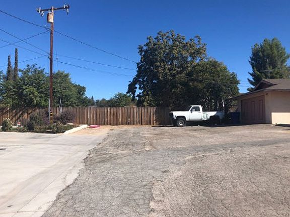 3rd image of 12468 Vista Ln