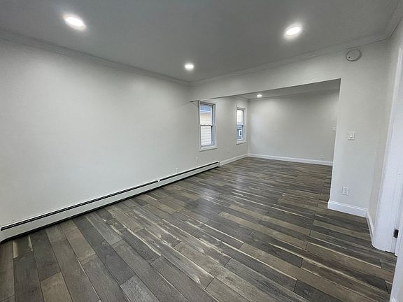 4th image of 575 Oregon Ave Floor 2