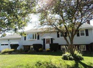 107 Williams St, Taunton, MA 02780