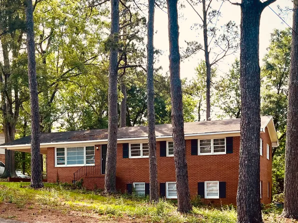 2417 Alandale Dr, Macon, GA 31211