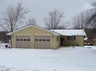 3757 Shawnee Dr, Huntsville, OH 43324