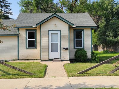 1013 15th St E, Glencoe, MN, 55336