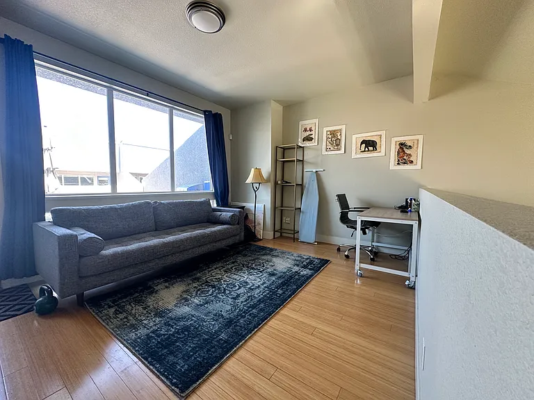 375 Pine St — Photo 19