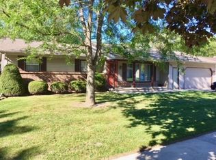 4222 Fleetwood Dr, Manitowoc, WI 54220
