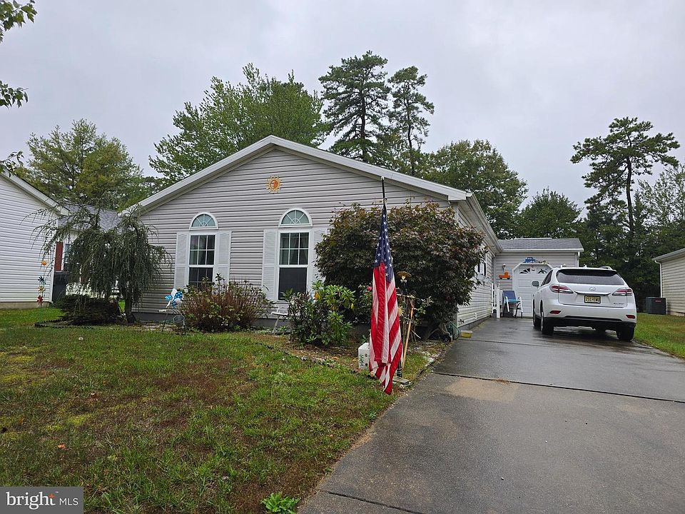 1st image of 134 Glen Eagles Ct