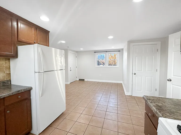 3135 Chicago Rd #2 — Photo 4