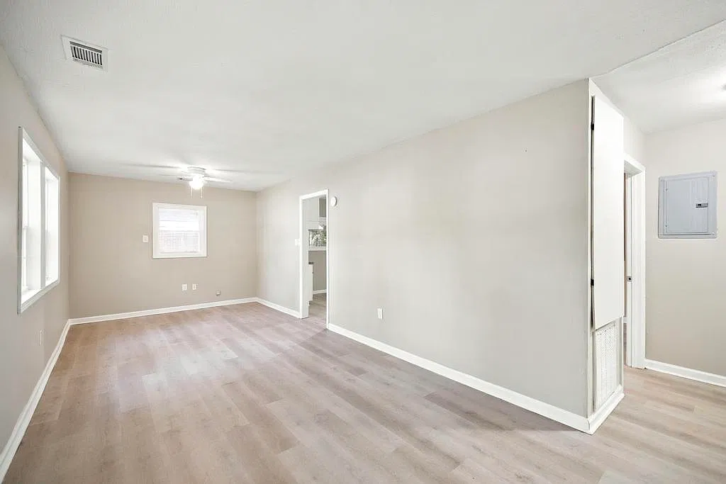 312 Ward Street - 1 — Photo 4
