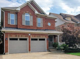 1122 Lamplight Way, Mississauga, ON