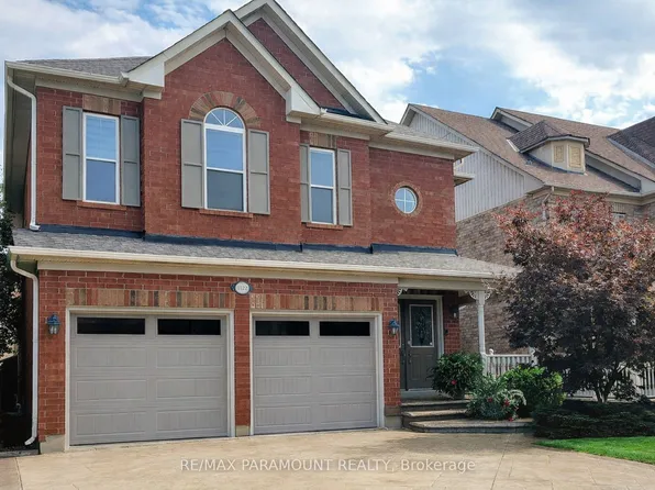 1122 Lamplight Way, Mississauga, ON L5W 1J4