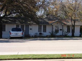 2103 N Elm St, Denton, TX 76201