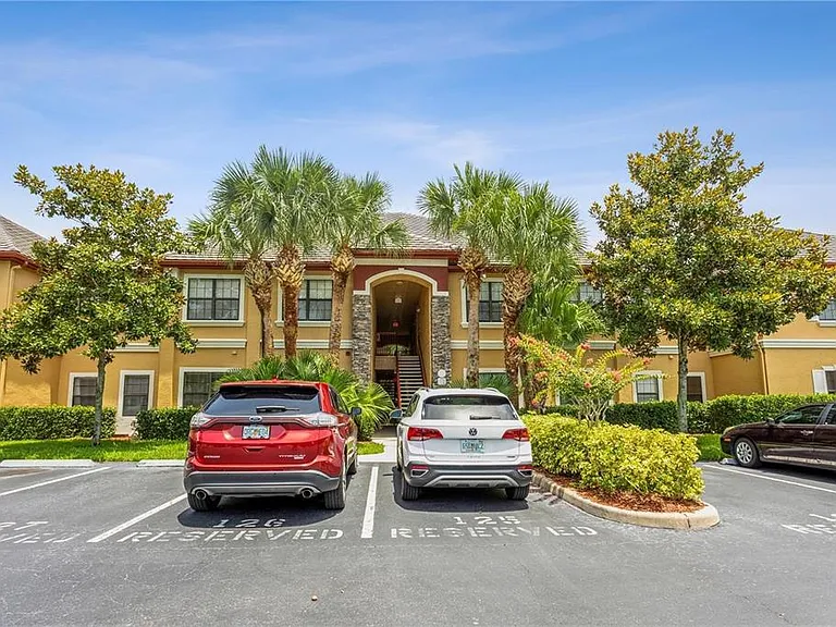 2265 Portofino Pl #1-2123 — Photo 11