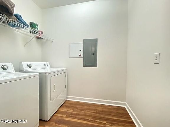 4th image of 395 S Crow Creek Dr NW Unit 1517