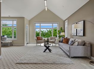 225 S Montgomery St #Es-2&5, Portland, OR 97201