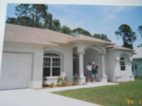 3rd image of 1822 Norvell Ave #Home