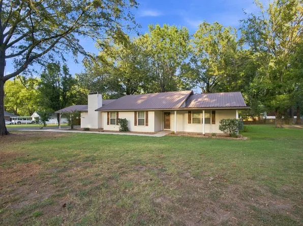 1213 Brooks St, New Boston, TX 75570