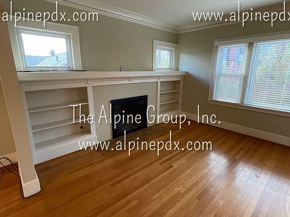 3rd image of 5524 N Moore Ave #0