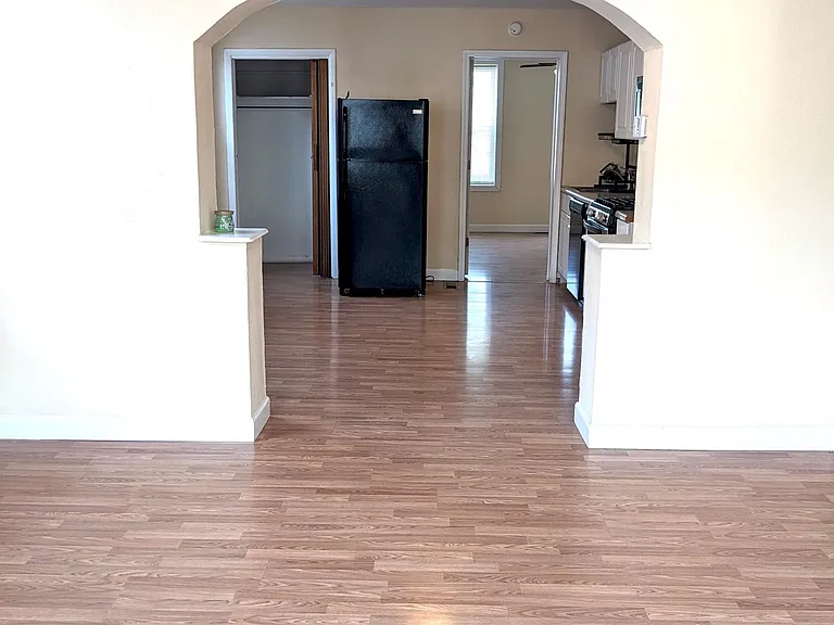 4319 Norfolk Ave — Photo 5