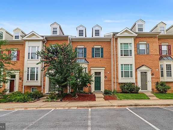2nd image of 13407 Silver Moon Way