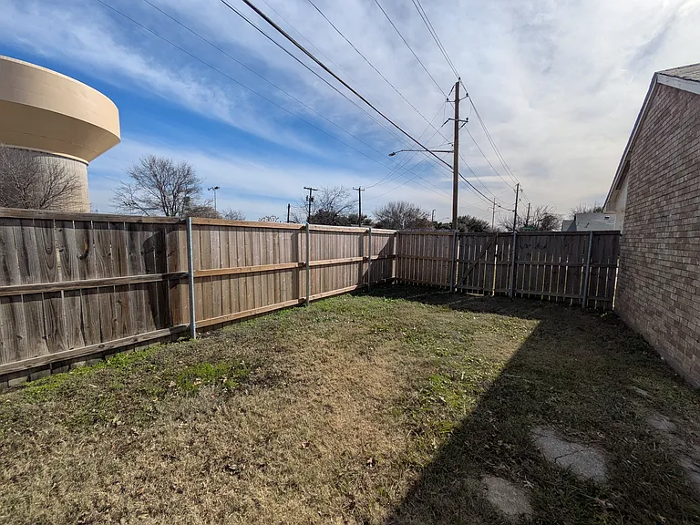 9575 Gonzales Dr — Photo 19