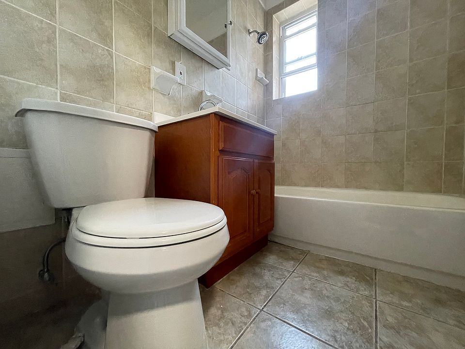 2nd image of 155 West Dr #31E