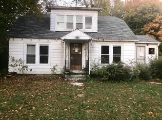 206 Country Club Ln, Hopkinsville, KY 42240
