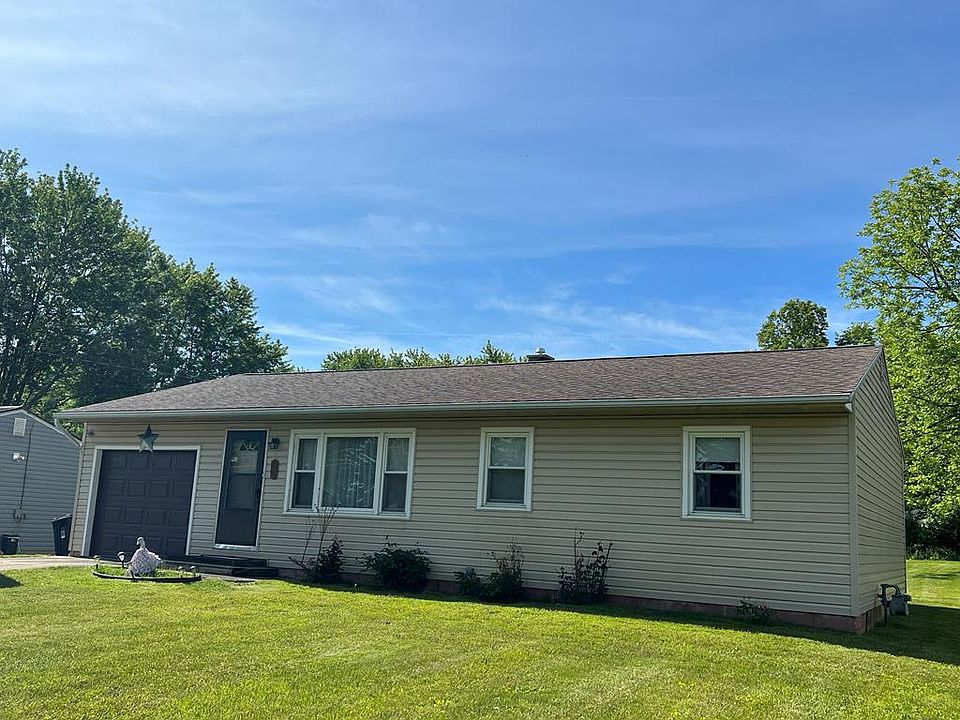 1st image of 1741 Victoria Ct