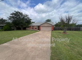 204 Quail Meadow Dr, Kyle, TX 78640