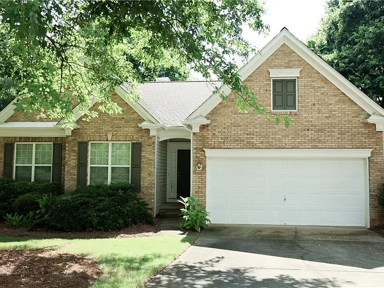 6335 Waveland Dr — Photo 26