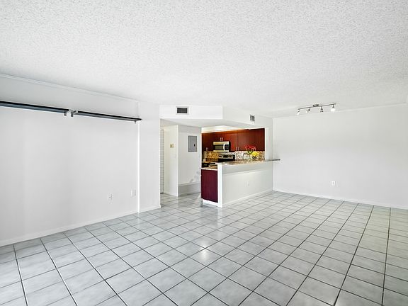3rd image of 8600 SW 212th St APT 303