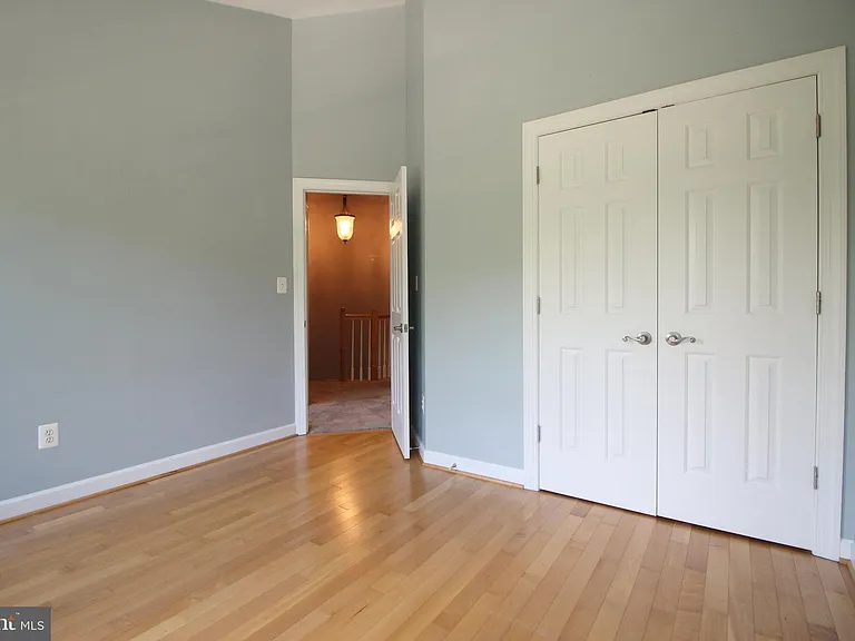 3800 Elmwood Towne Way — Photo 22
