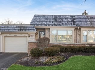 2S752 Avenue Barbizon, Oak Brook, IL 60523