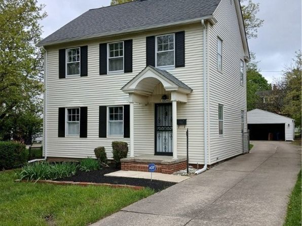 3609 Stoer Rd, Shaker Heights, OH 44122