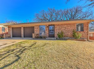 1818 S Travis St, Denison, TX 75021