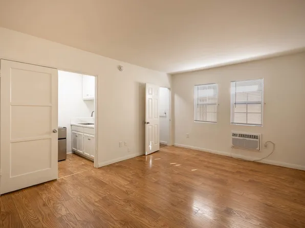 Mansfield 727, 727 S Mansfield Ave APT 7, Los Angeles, CA 90036