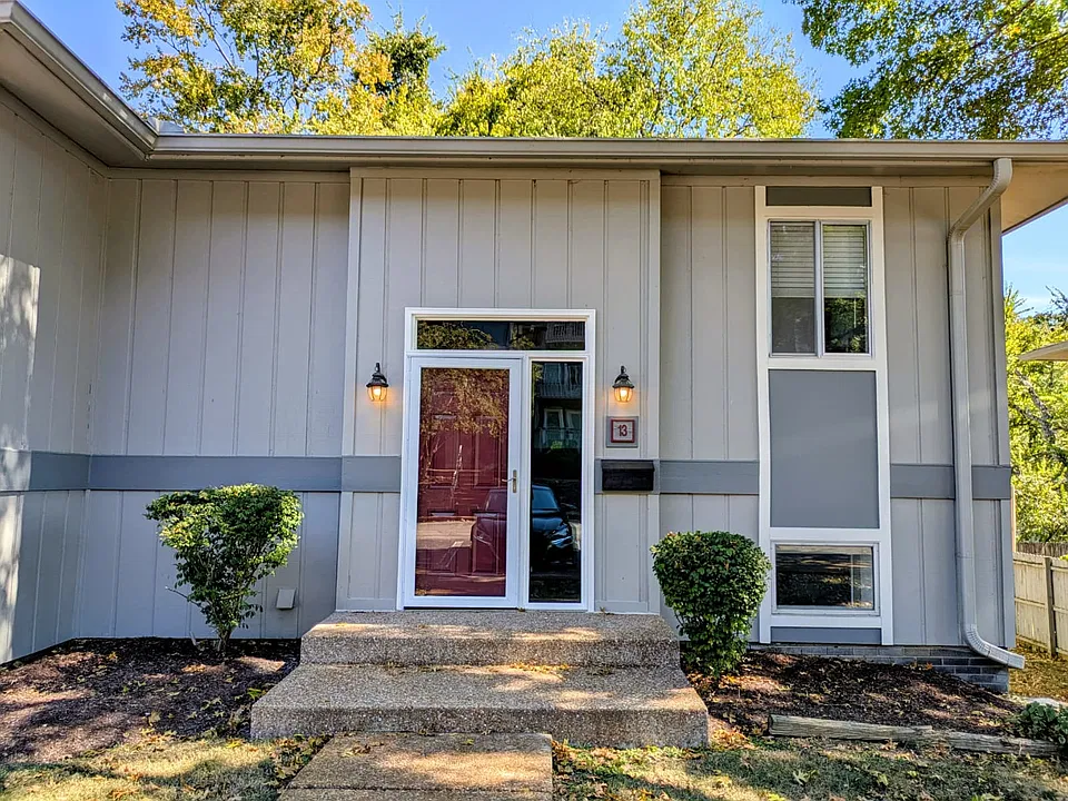 21 Vaughns Gap Rd #13