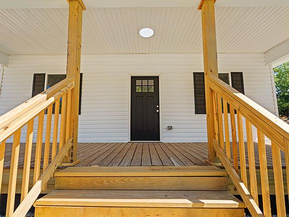5th image of 519 Jones Ave.