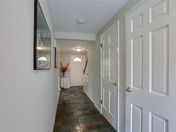4th image of 8637 Sheridan Hill Dr