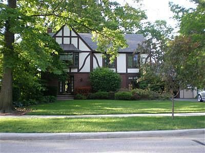 1st image of 16912 Edgewater Dr