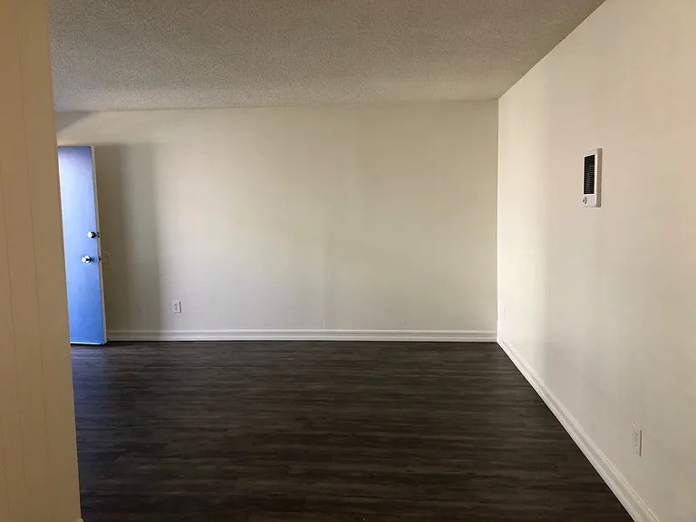 Welcome to Garden Vista, located at 4121 Cherokee Ave in the delightful neighborhood of North Park. — Photo 5