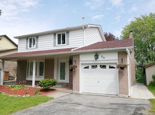 25 Penwick Cres, Richmond Hill, ON L4C 5B3