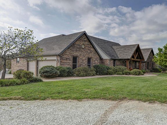 3rd image of 8384 W Farm Road 84