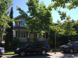 2072 30th Ave NE, Issaquah, WA 98029