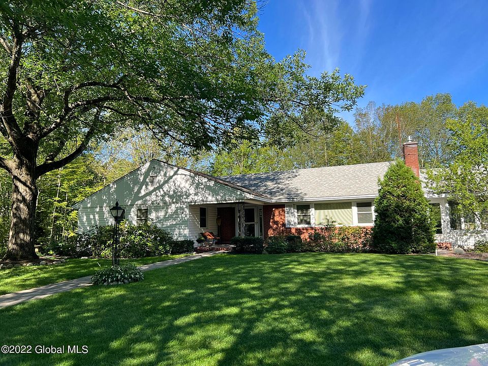 21 Juniper Drive, Queensbury, NY 12804 Zillow