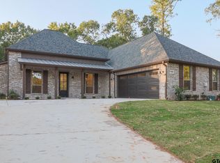 14495 Meadow Gln, Lindale, TX 75771