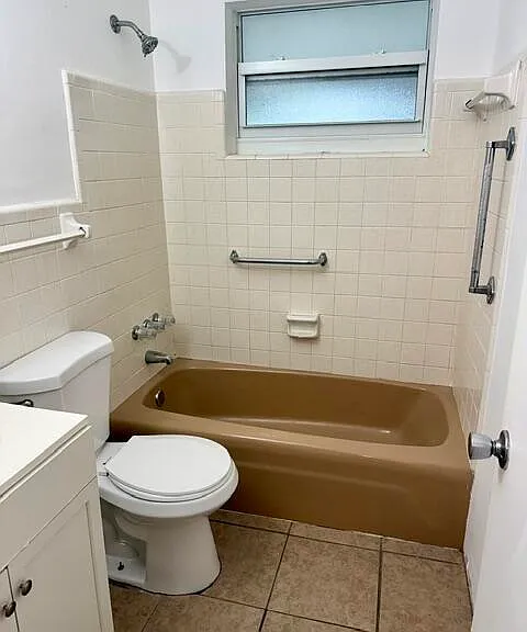 9440 SW 51st St — Photo 10
