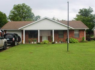 1932 Green Meadows Dr, McAlester, OK 74501