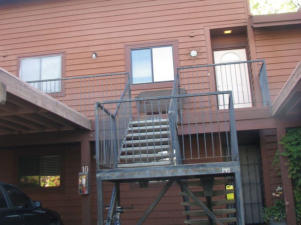 1st image of 3180 Country Club Dr