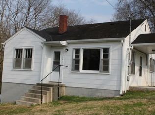 1308 Old Tva Rd, Columbia, TN 38401