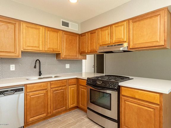 2nd image of 4008 E Saint Catherine Ave
