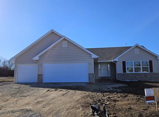 470 Jensen Dr, Clinton, WI 53525